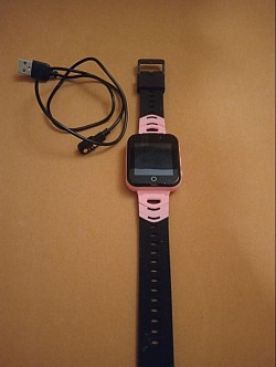 Girls Pk/blk Smart watch $30.00
