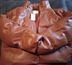 Men's fall coat 🧥 $30.00